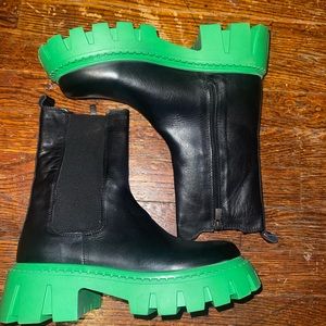 Steve Madden Boots
